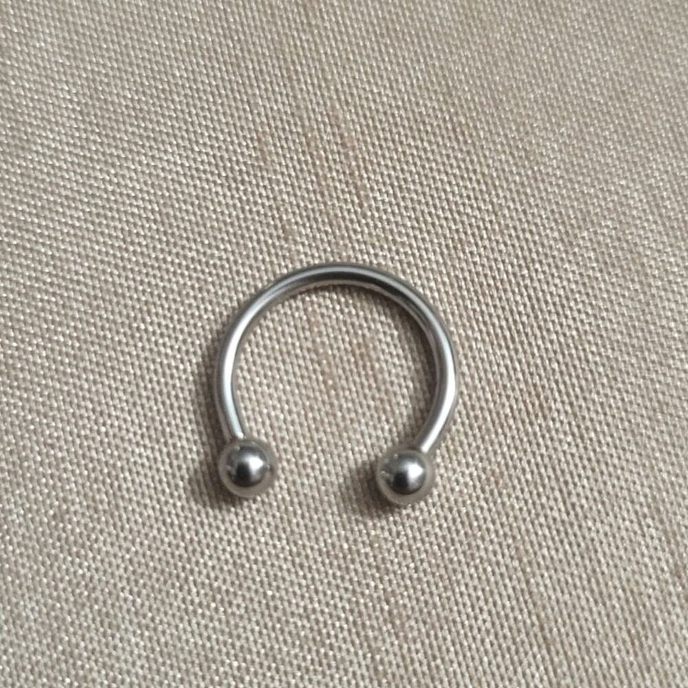 16 gauge 10mm horse shoe  stainless steel silver septum piercing